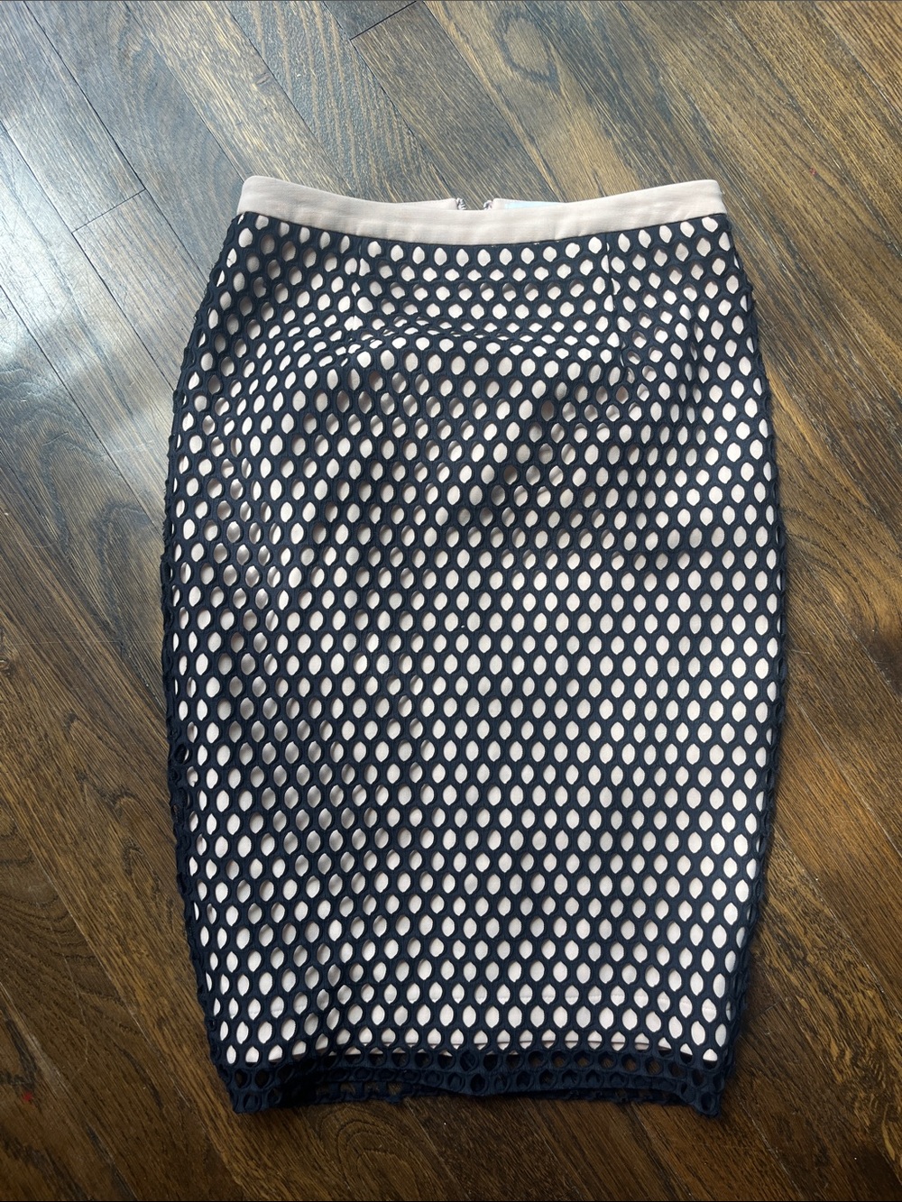 Elizabeth and James - Women’s Pencil Skirt like new